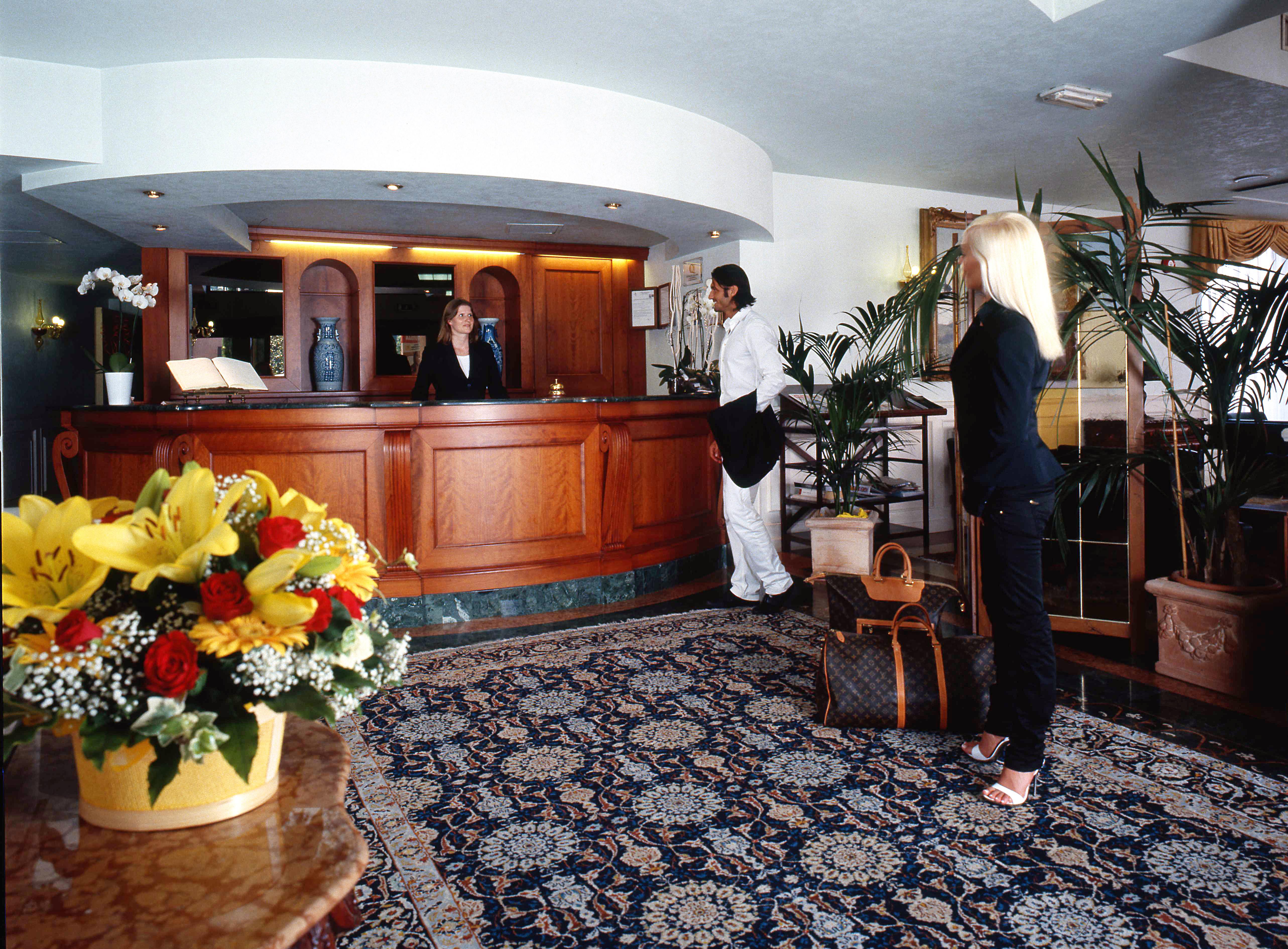 Hotel Savoy Palace Гардоне-Рив'єра Екстер'єр фото