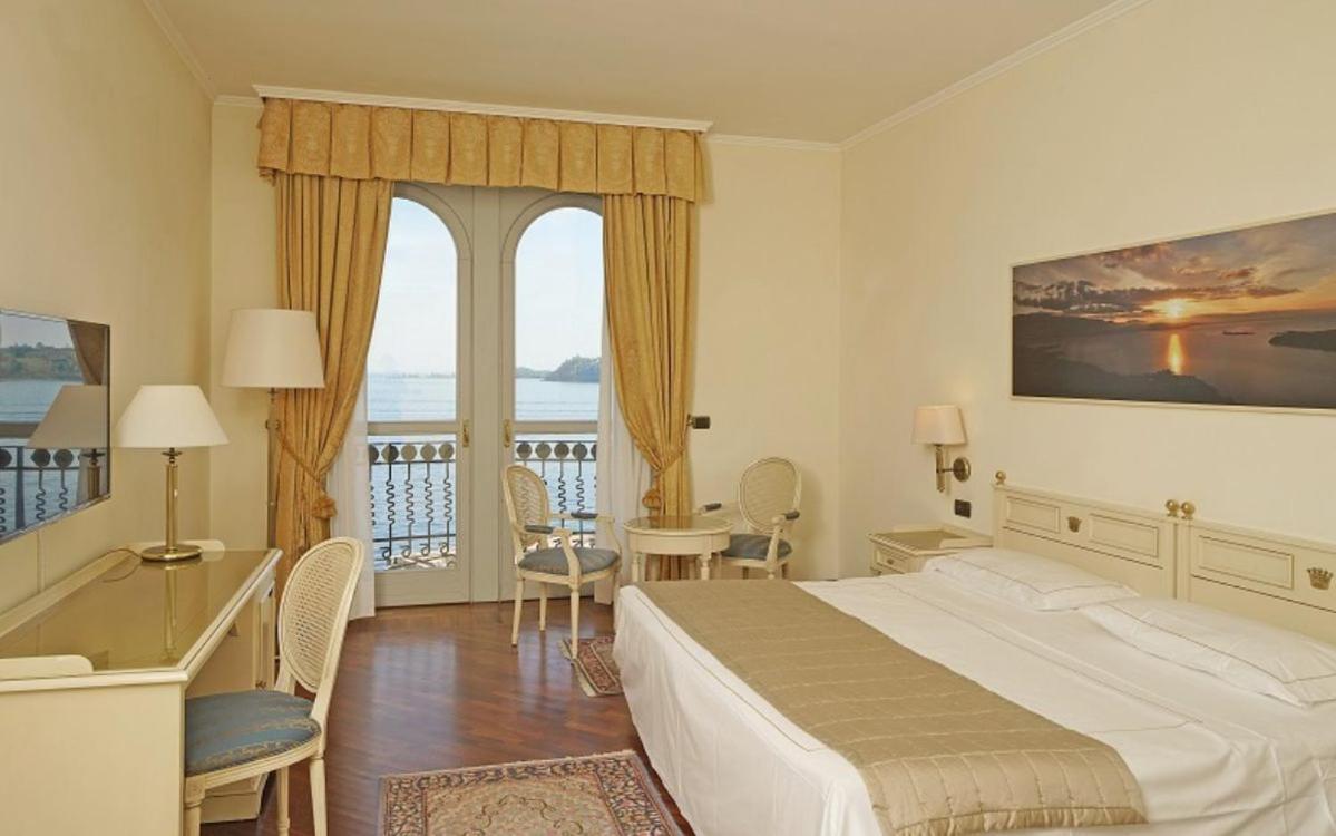 Hotel Savoy Palace Гардоне-Рив'єра Екстер'єр фото